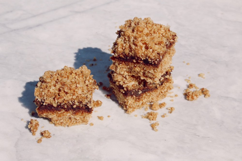 Oat Date Bars